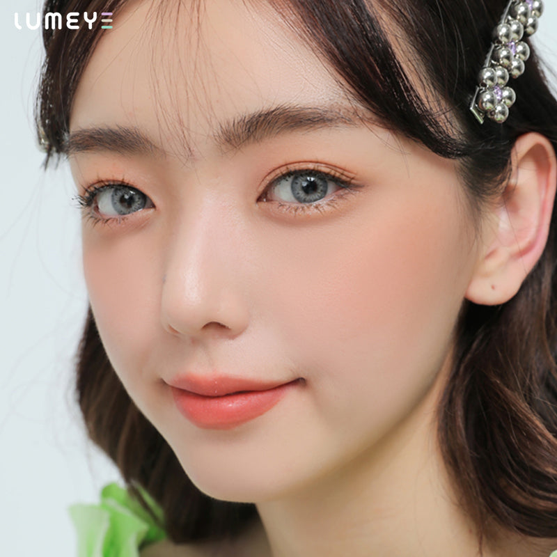 Best COLORED CONTACTS - LUMEYE Bicolor Flower Gray Colored Contact Lenses - LUMEYE