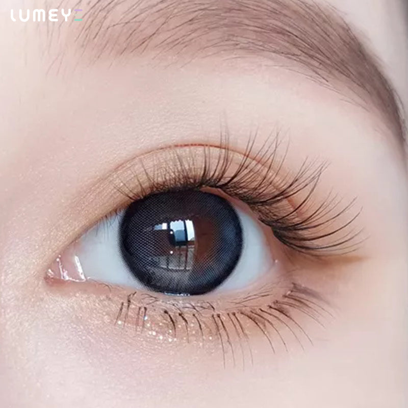 Best COLORED CONTACTS - LUMEYE Sapphire Blue Colored Contact Lenses - LUMEYE