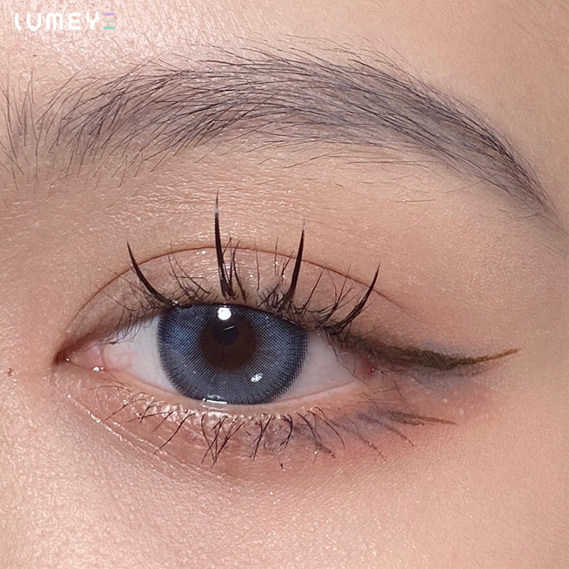 Best COLORED CONTACTS - LUMEYE Daisy Blue Colored Contact Lenses - LUMEYE