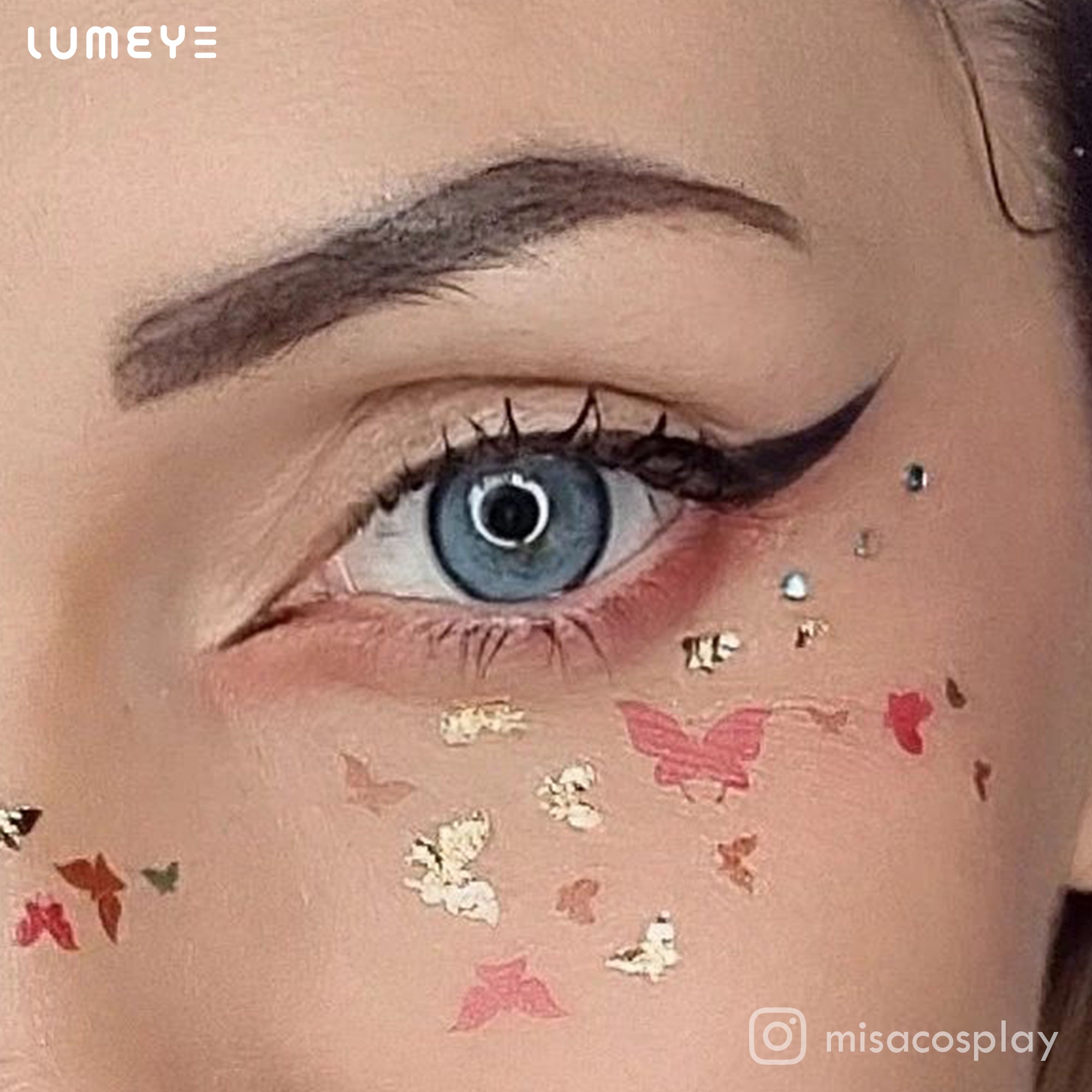 Best COLORED CONTACTS - LUMEYE Moonlight Blue Colored Contact Lenses - LUMEYE