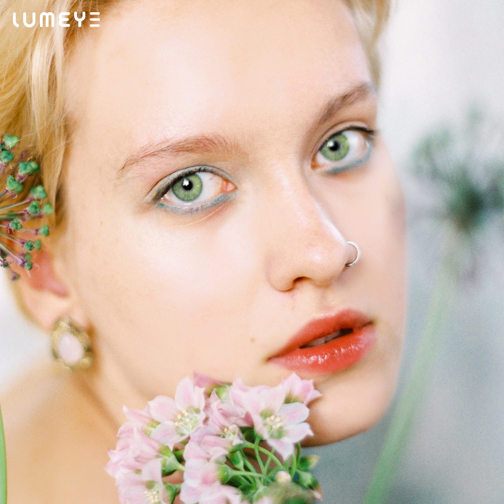 Best COLORED CONTACTS - LUMEYE Polar Lights Yellow-Green Colored Contact Lenses - LUMEYE